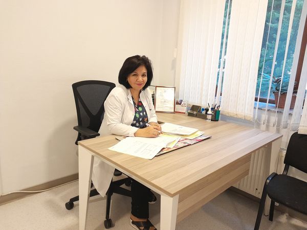 “Həkimlərimizi tanıyaq!” rubrikası təqdim edir: Pediatr Şəhla Verdiyeva