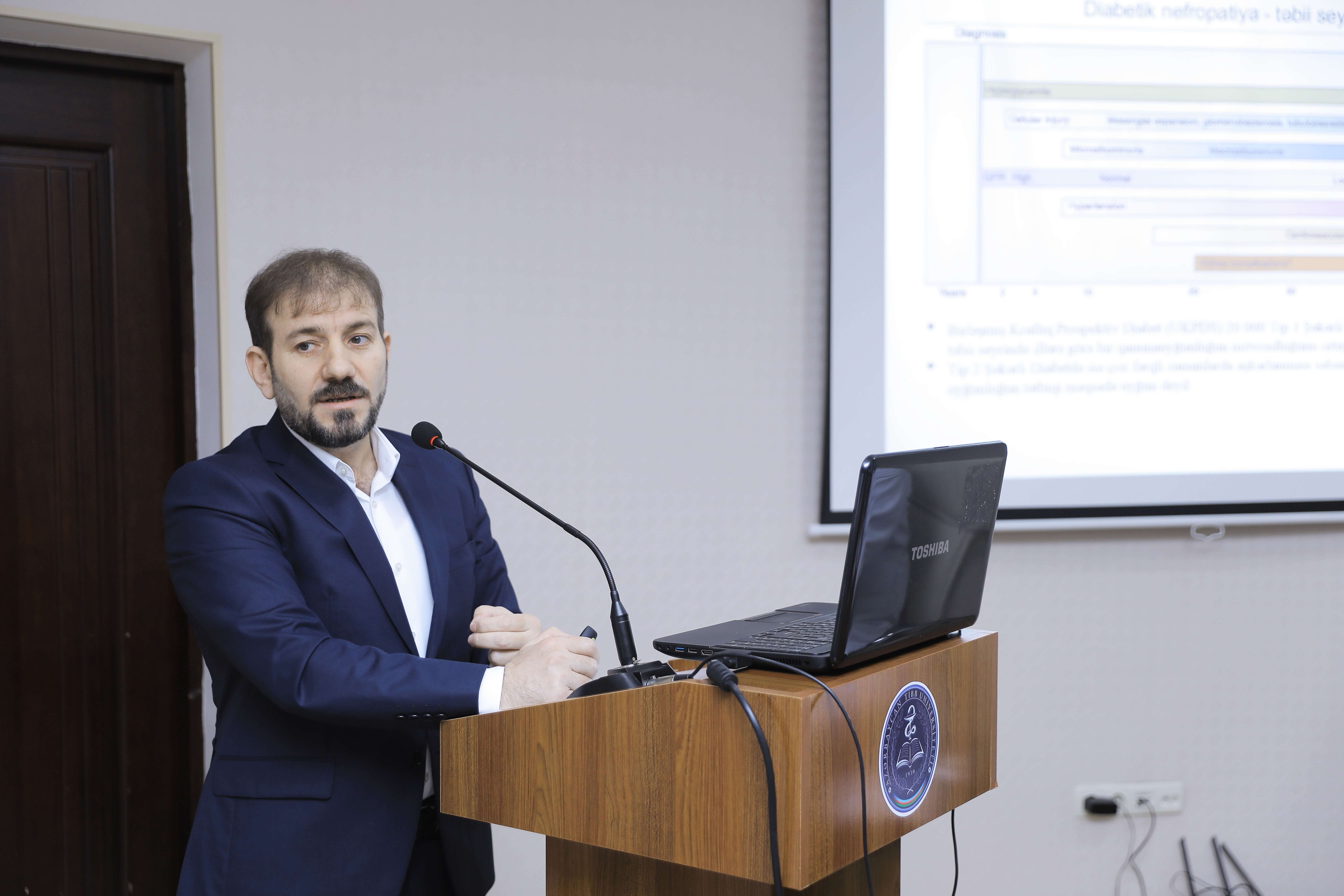 Rezidentlər üçün “Diabetik nefropatiya” mövzusunda seminar keçirilib