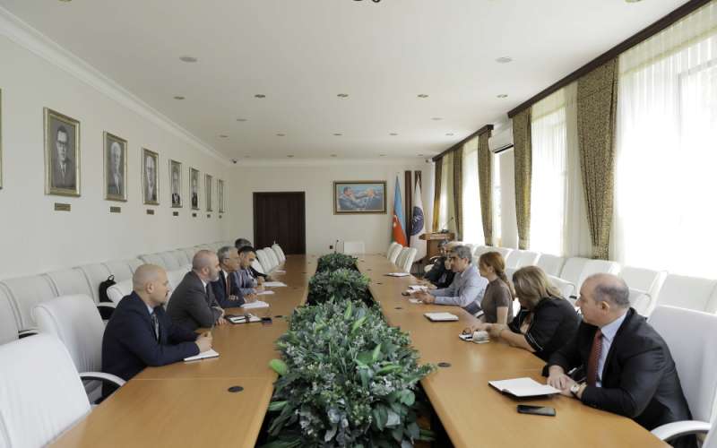 Tibb Universitetində ÜST-nin nümayəndələri ilə görüş keçirilib