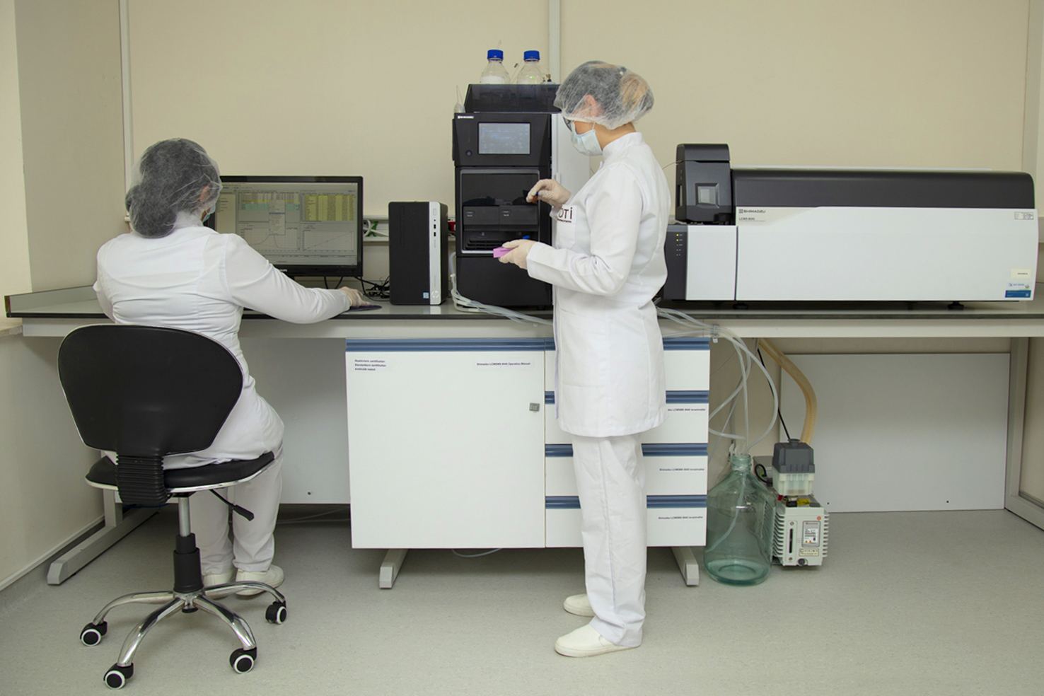 AQTİ-nin laboratoriyasında qida məhsullarında pestisidlərin qalıq miqdarının təyini yüksək peşəkarlıqla analiz olunur