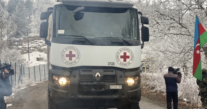 Aksiya ərazisindən keçərək Laçına gedən BQXK-yə məxsus avtomobillər geri qayıdıb