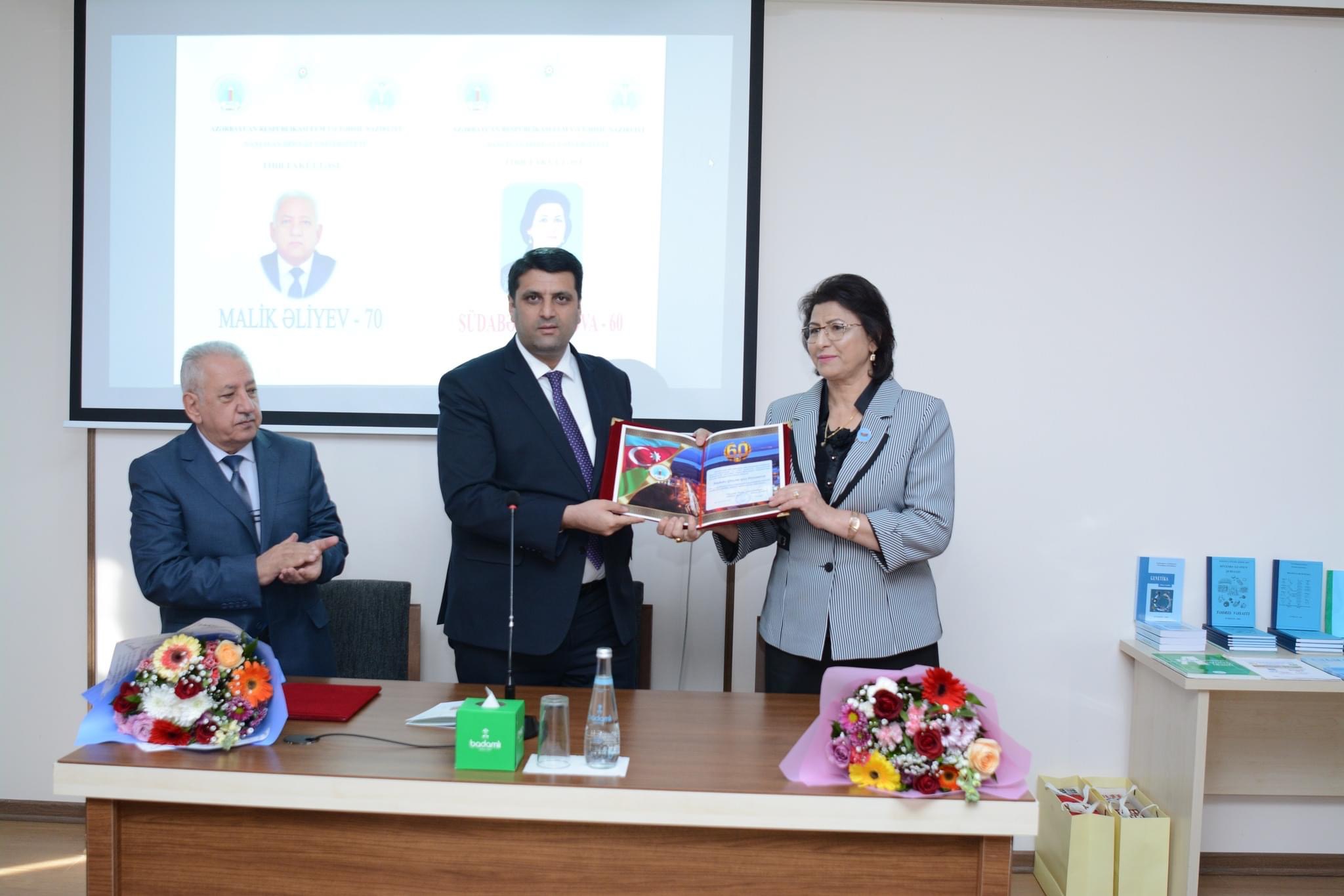 NDU-nun Tibb fakültəsinin müəllimləri Fəxri fərmanla təltif olunublar