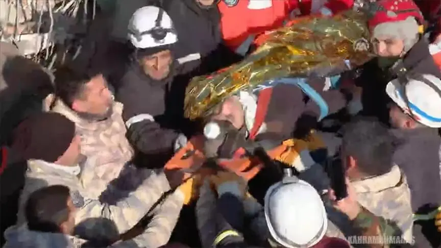 Kahramanmaraşda zəlzələdən 198 saat sonra dağıntılar altından 2 nəfər xilas edilib