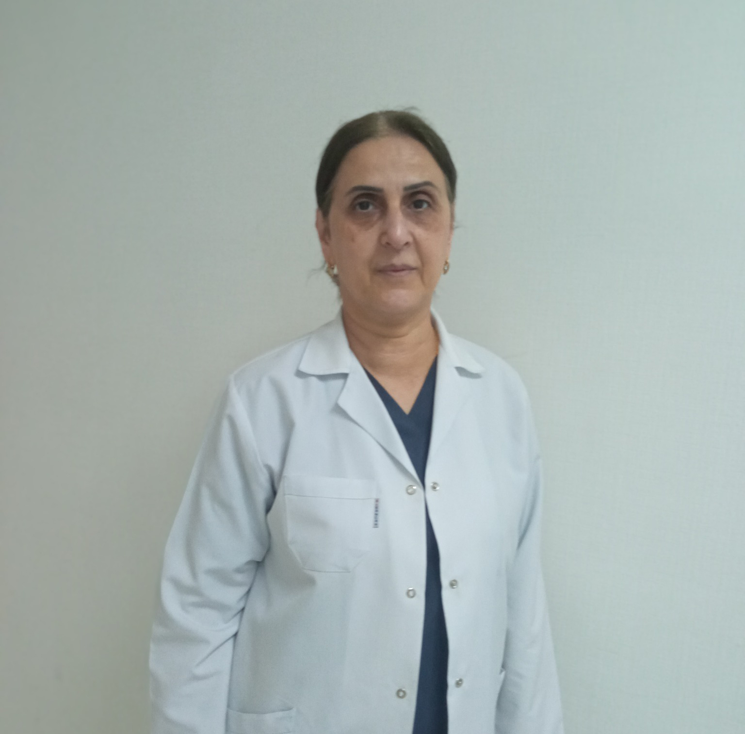 Hər bir proseduru dəqiqliyi ilə yoxlayan həkim-laborant - Şahilə Zeynalova