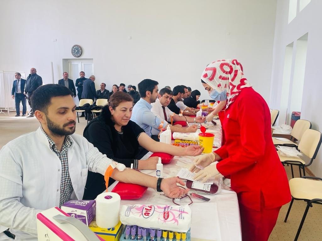 Göygöl Rayon Mərkəzi Xəstəxanasında KÖNÜLLÜ QANVERMƏ AKSİYASI 