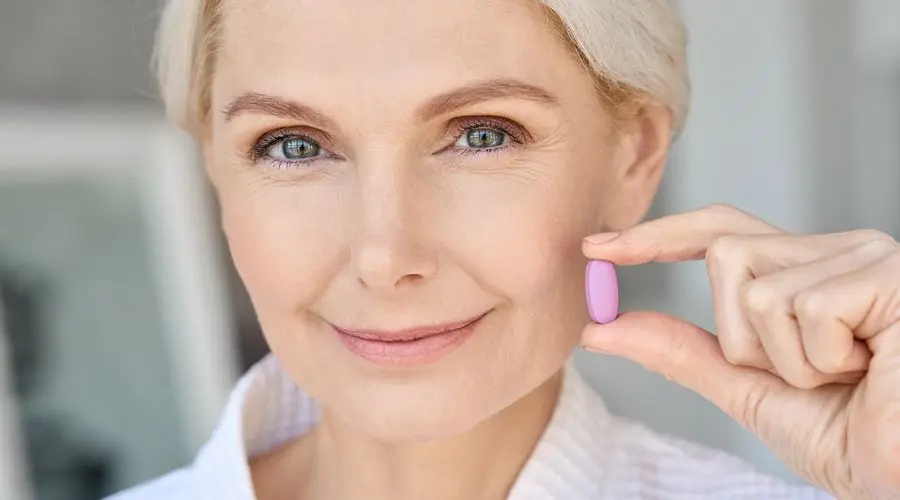 FDA menopoz zamanı istiliyi aradan qaldırmaq üçün ilk qeyri-hormonal dərmanı təsdiqləyir