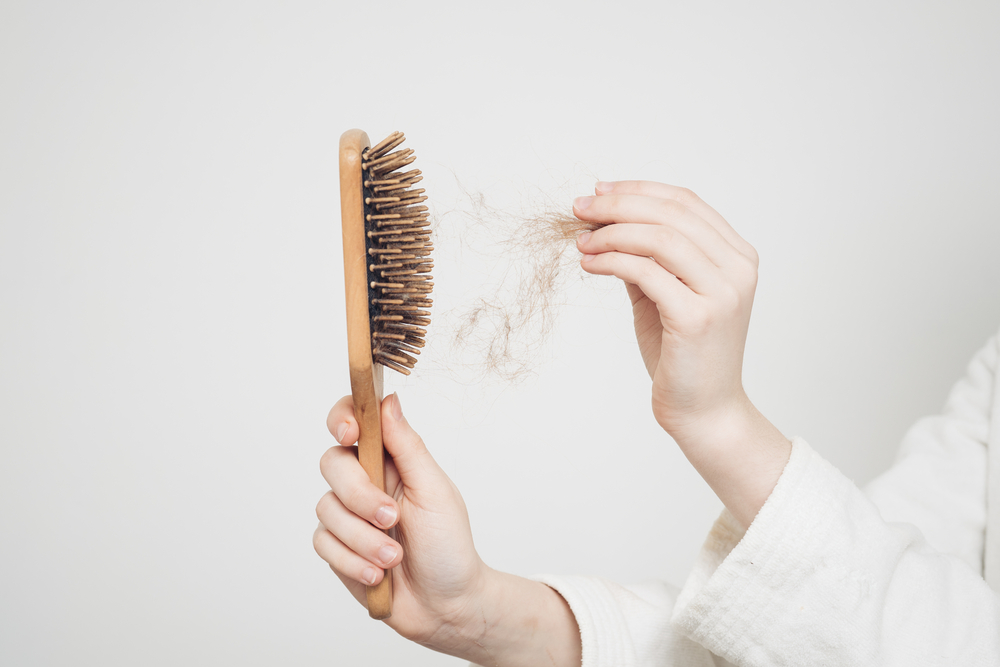 Saç tökülməsinin əsas səbəbləri