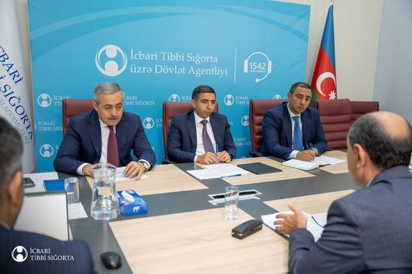 Zaur Əliyev qəbul qrafikinə uyğun olaraq vətəndaşları qəbul edib