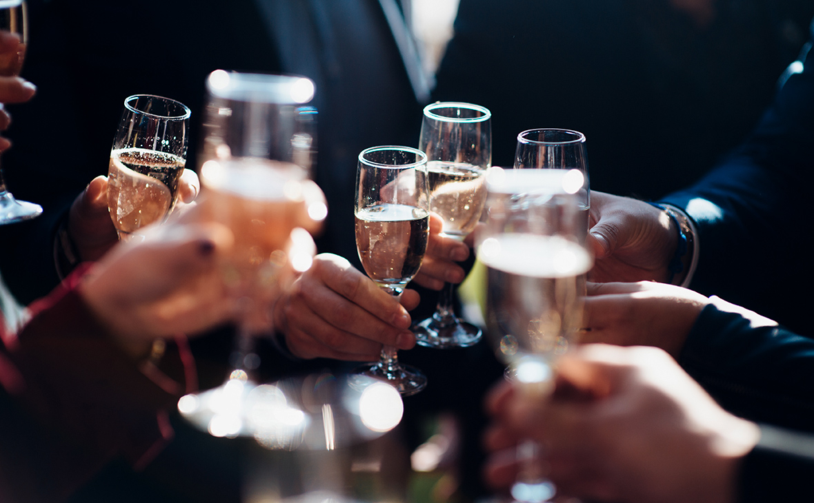 Niyə amerikalılar getdikcə daha çox spirtli içki qəbul edir?