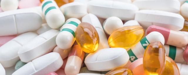 Terapevt müəyyən dərmanların yan təsirinin prinsipini izah edib