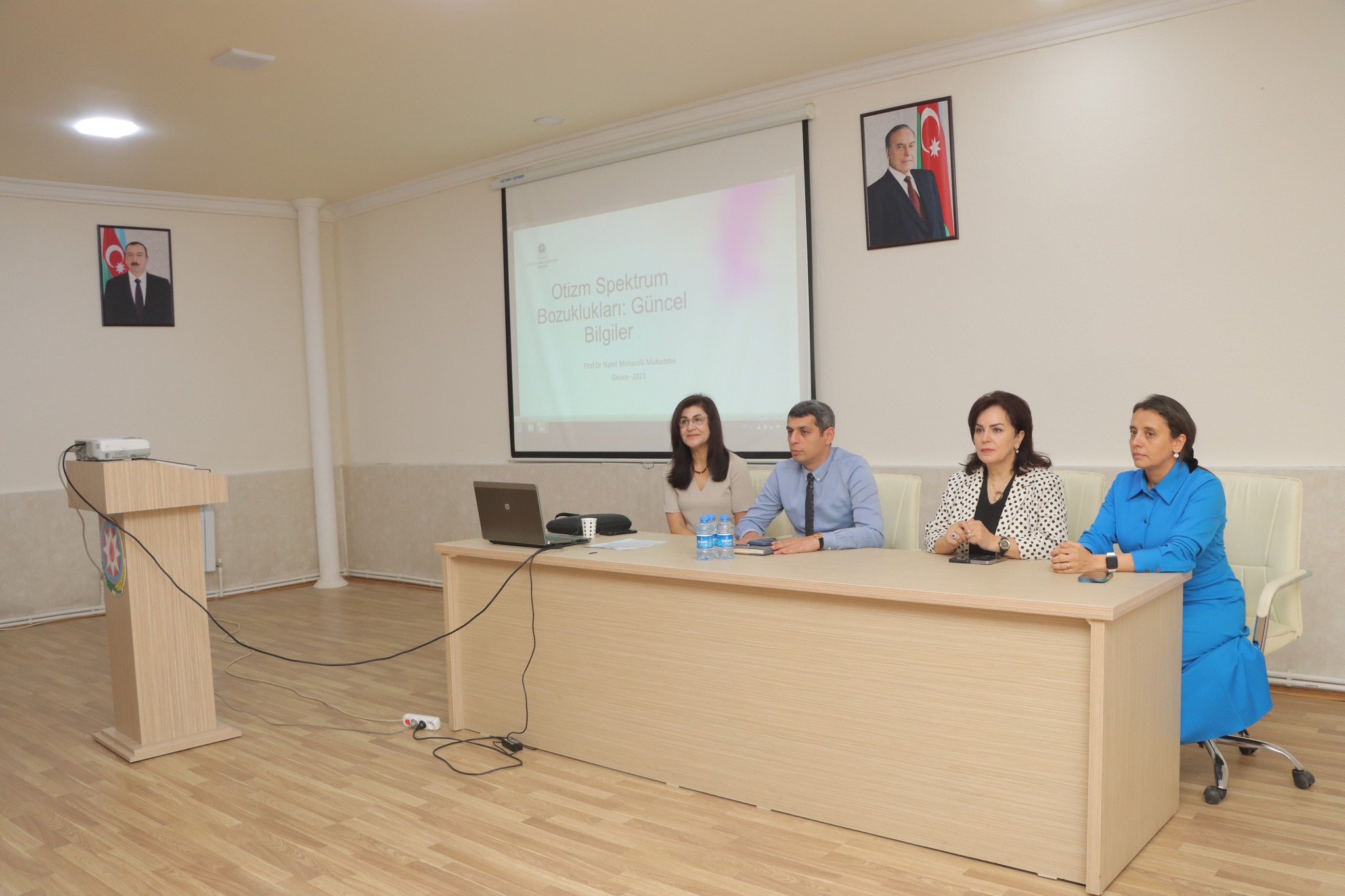 Gəncədə “Autizm və oxşar inkişaf geriliyi olan uşaqlarda erkən diaqnostika” adlı təlim keçirilib