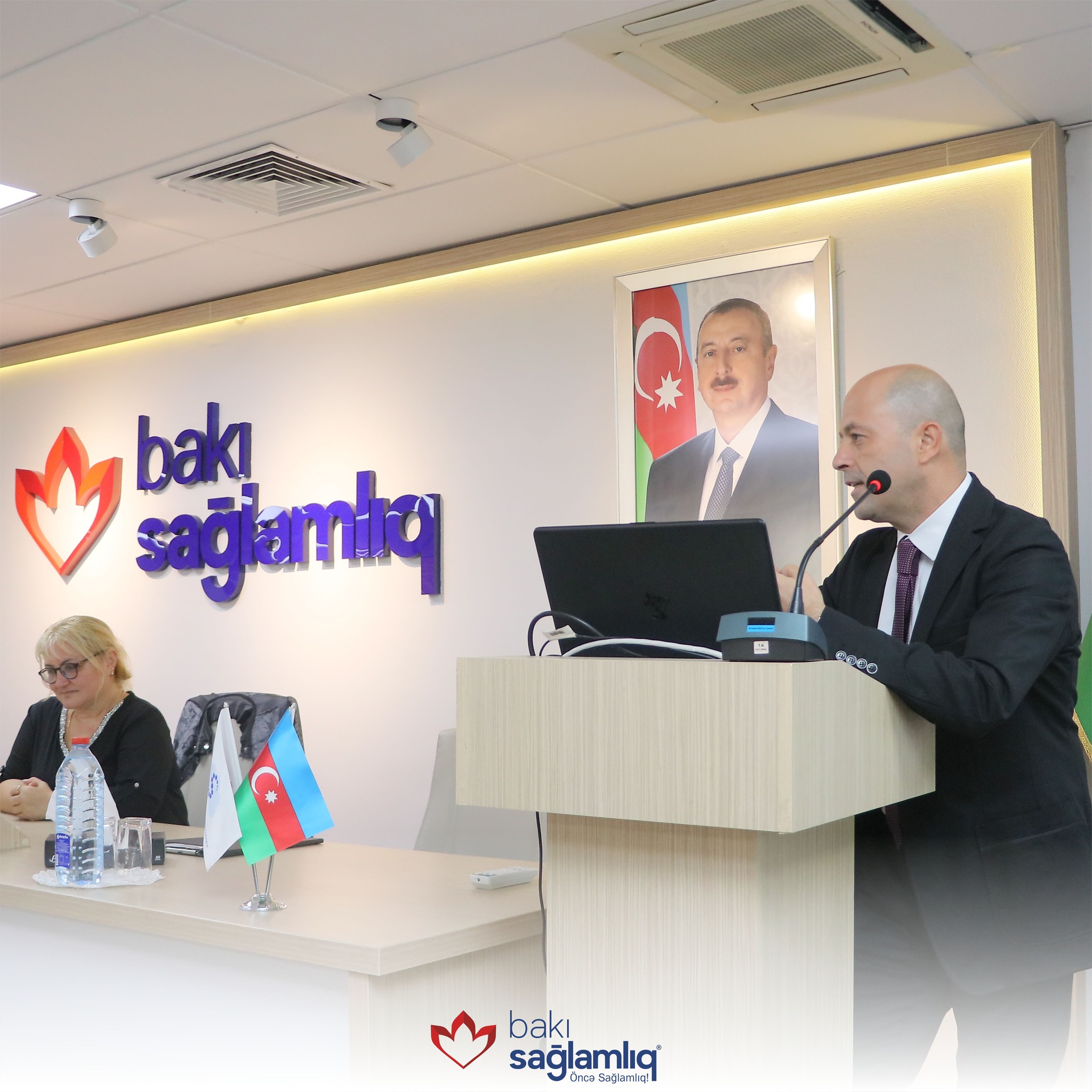 Bakı Sağlamlıq Mərkəzində türkiyəli professorların iştirakı ilə seminar keçirilib