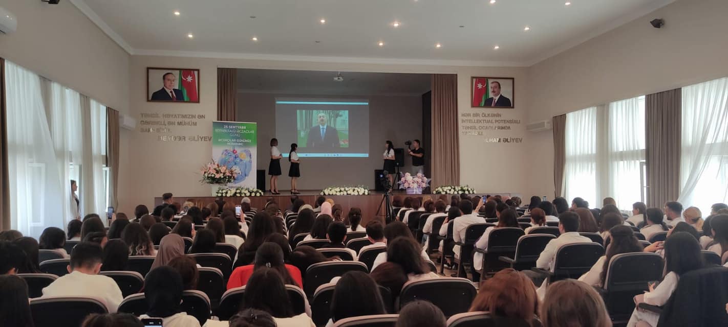 2 nömrəli Bakı Baza Tibb Kollecində Beynəlxalq Əczaçılar Gününə həsr olunmuş tədbir keçirilib