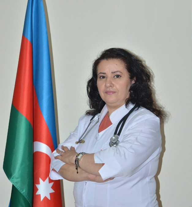 Şuşa Rayon Mərkəzi Xəstəxanasının təcrübəli pediatrı - Esmira Kazımova