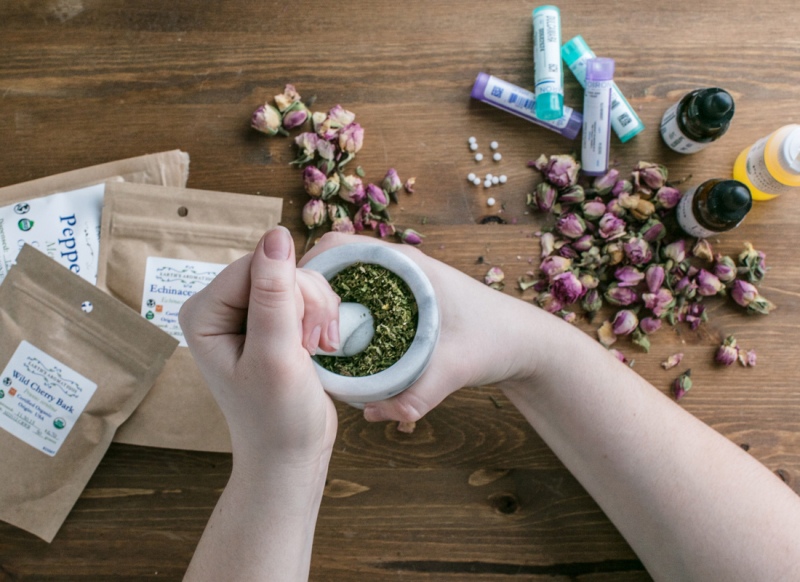 Bilməli olduğumuz tibb ixtisası: Homeopat