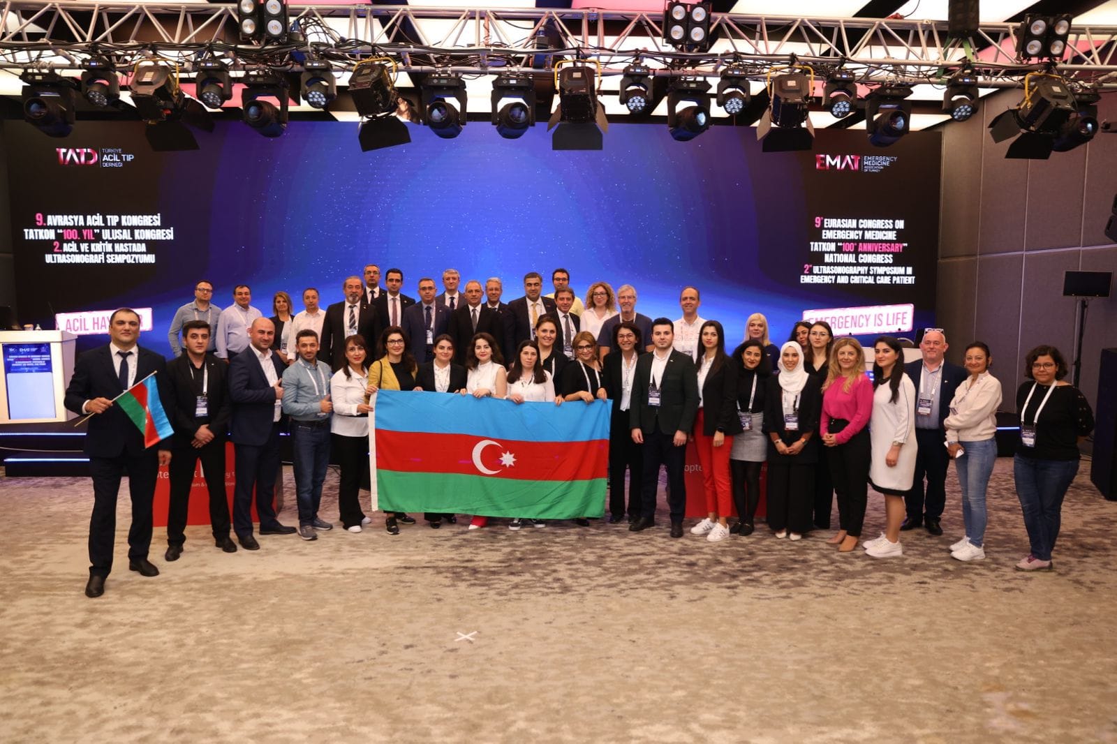 ÜST Azərbaycanın təcili yardım həkimlərinin Türkiyədə keçirilən Təcili Tibb Konqresində iştirakına dəstək göstərib