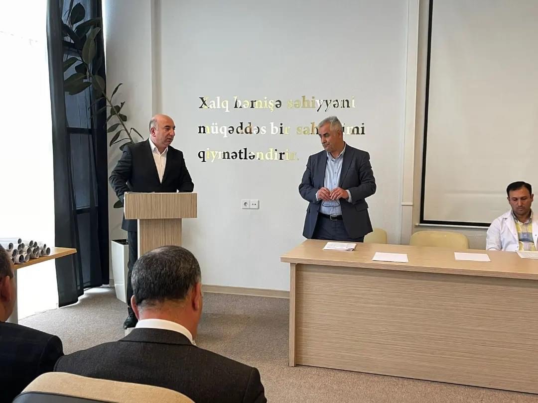 Quba Rayon Mərkəzi Xəstəxanasının yeni direktor müavini kollektivə təqdim olunub