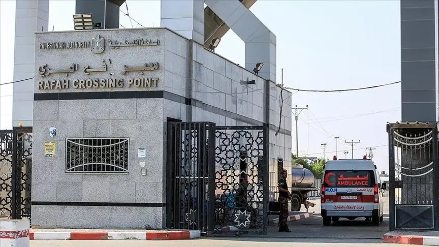 Misirin Rəfah Sərhəd Qapısı Qəzzada ağır yaralananların təxliyəsi üçün açılıb