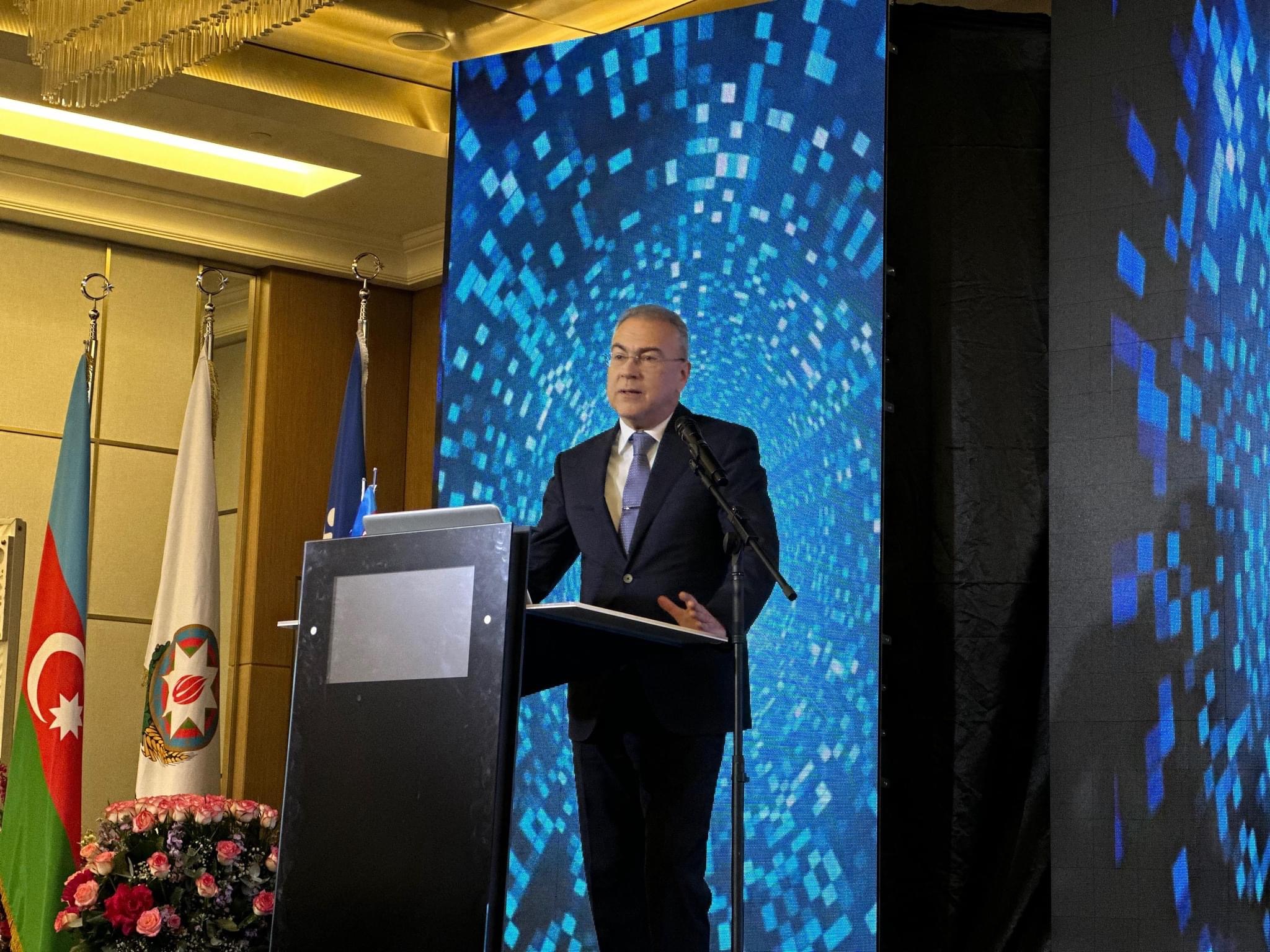 Dövlət Gömrük Komitəsi Tibbi Xidmət İdarəsinin rəhbər heyəti beynəlxalq konqresdə çıxış edib