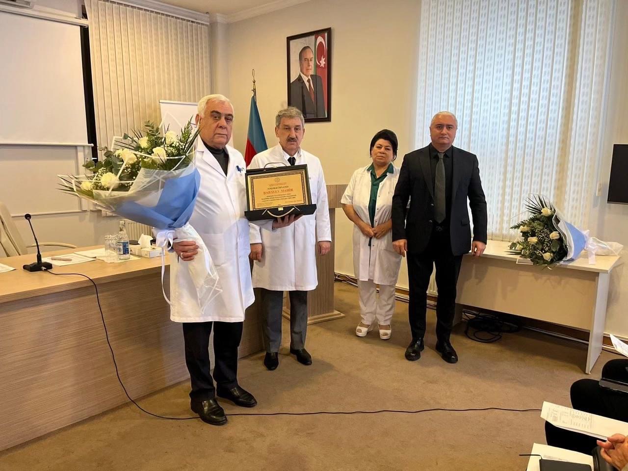 Respublika Klinik Xəstəxanasının direktor müavini işdən çıxıb