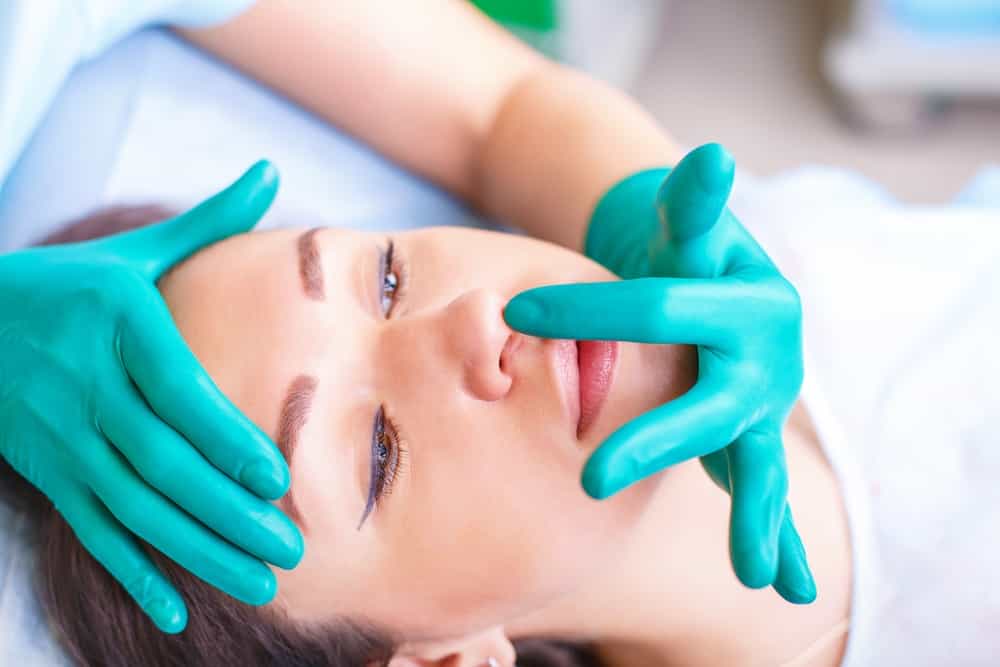 Yeni rinoplastika dövrü! Bu metod daha əlverlişlidir