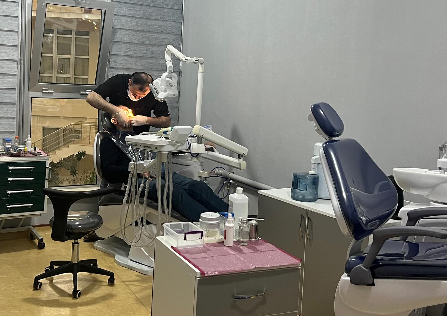 Qazax Rayon Mərkəzi Xəstəxanasının “Stomatalogiya bölməsi” müsasir avadanlıqlara təhciz olunub