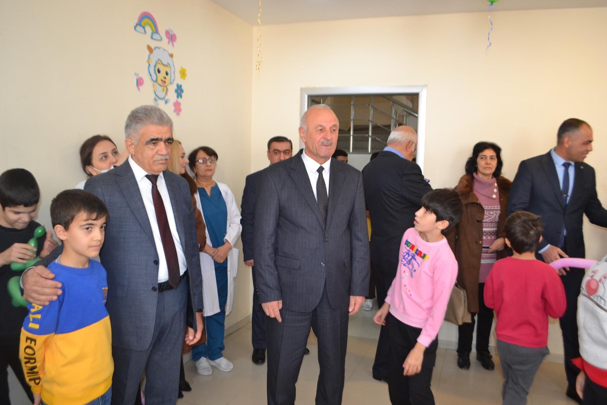 Mingəçevirdə Uşaq Nevroloji Sanatoriyasında müalicə alan azyaşlılarla görüş keçirilib