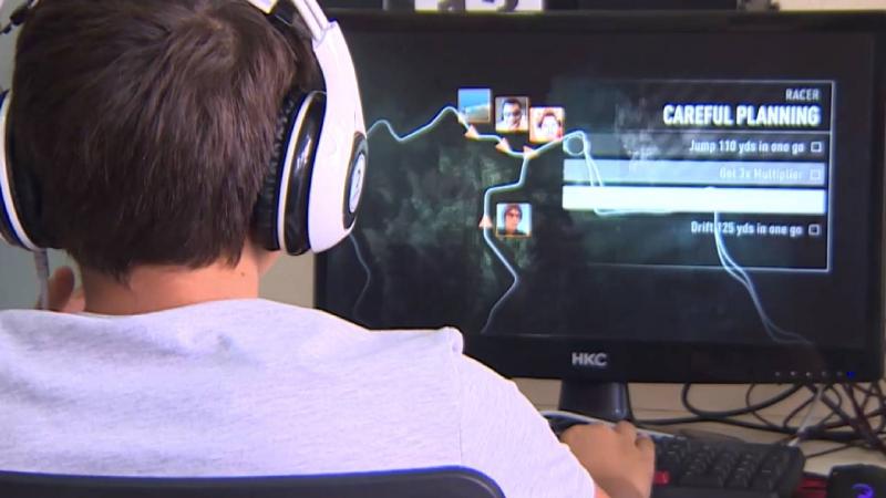 Video oyunları oynayan insanlarda eşitmə itkisi riski daha yüksəkdir - Araşdırma