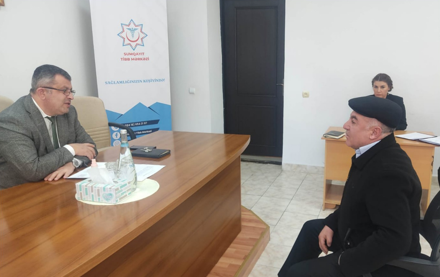 STM-in direktoru vətəndaşları qəbul edib