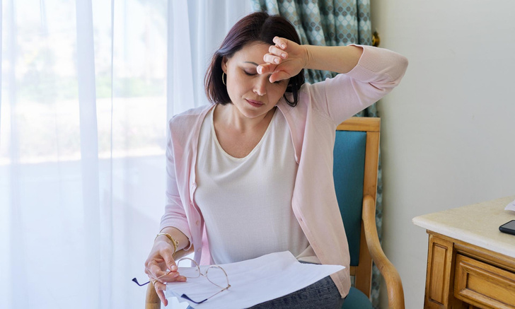 Menopozun iki ümumi simptomu infarkt və insult riskini artırır