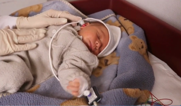 Elmi-Tədqiqat Pediatriya İnstitutunda ilk dəfə yenidoğulmuşların eşitmə skrininq testi təşkil olunub