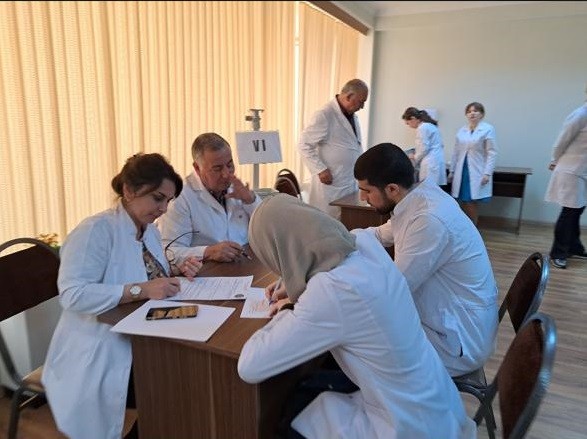      ATU-nun III kurs tələbələri klinik bacarıqdan imtahan verib       