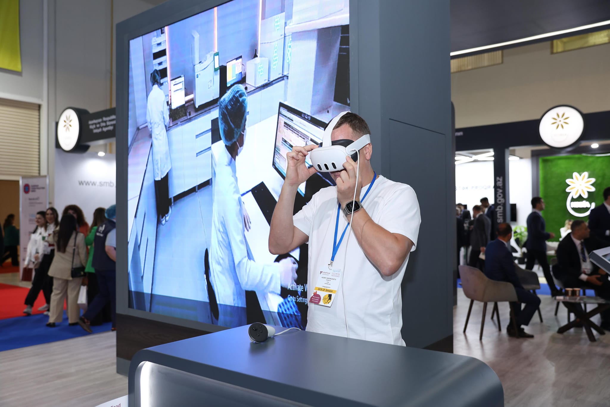  29-cu Azərbaycan Beynəlxalq Qida Sənayesi Sərgisi öz işinə başlayıb   