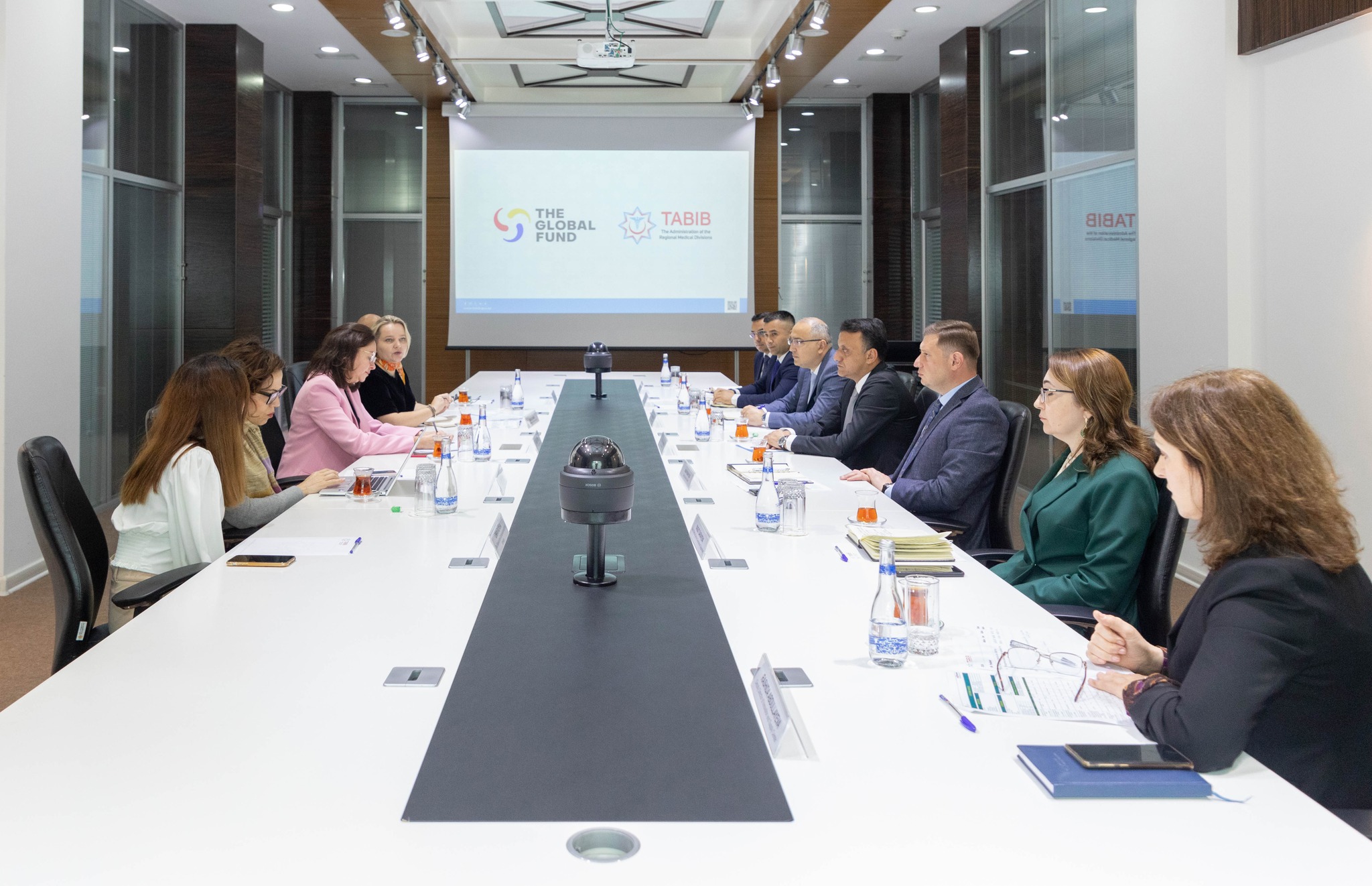  TƏBİB və QİÇS, Vərəm və Malyariya ilə Mübarizə üzrə Qlobal Fondunun nümayəndələri arasında görüş olub   