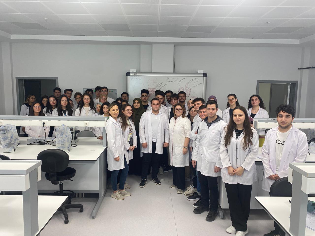 ATU əməkdaşı Türkiyə universitetində akademik fəaliyyət göstərib