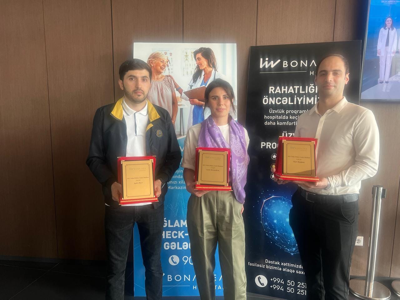 2 nömrəli Bakı Baza Tibb kollecinin məzunları 