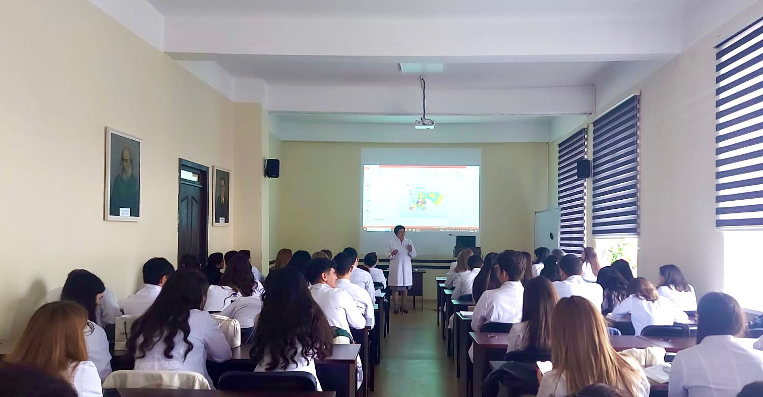  Litvalı professor ATU-da mühazirə oxuyub   