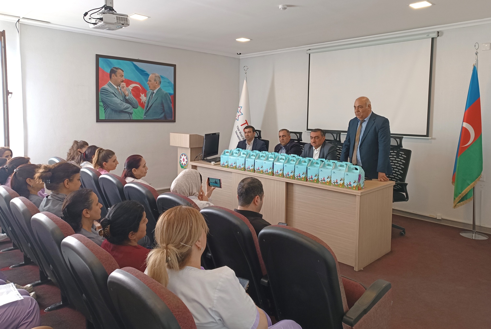 Mingəçevir Şəhər Mərkəzi Xəstəxanasında Novruz bayramı münasibətilə görüş keçirilib