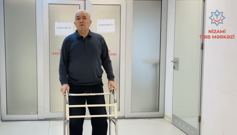 69 yaşlı pasiyent Nizami Tibb Mərkəzində diz oynağının endopritezi əməliyyatı olunub