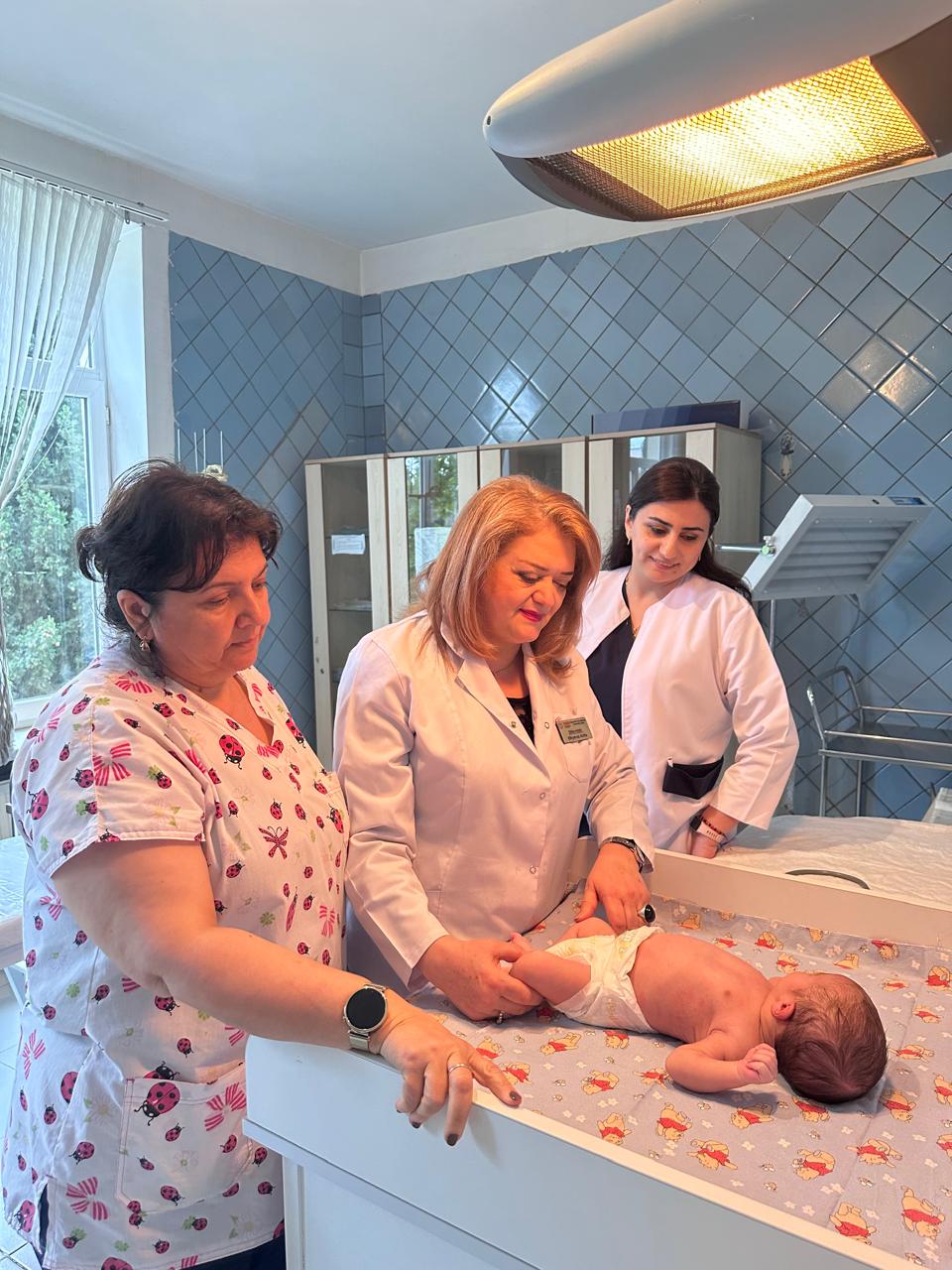  Ağır vəziyyətdə Gəncə Uşaq Xəstəxanasına qəbul edilən 15 günlük uşağın həyatı xilas edilib   