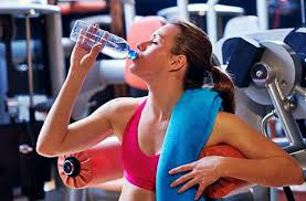 Məşq zamanı su içilməlidirmi?