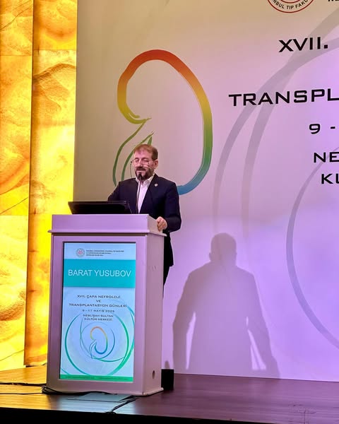  Yeni Klinikanın direktoru Türkiyədə beynəlxalq elmi tədbirdə çıxış edib   