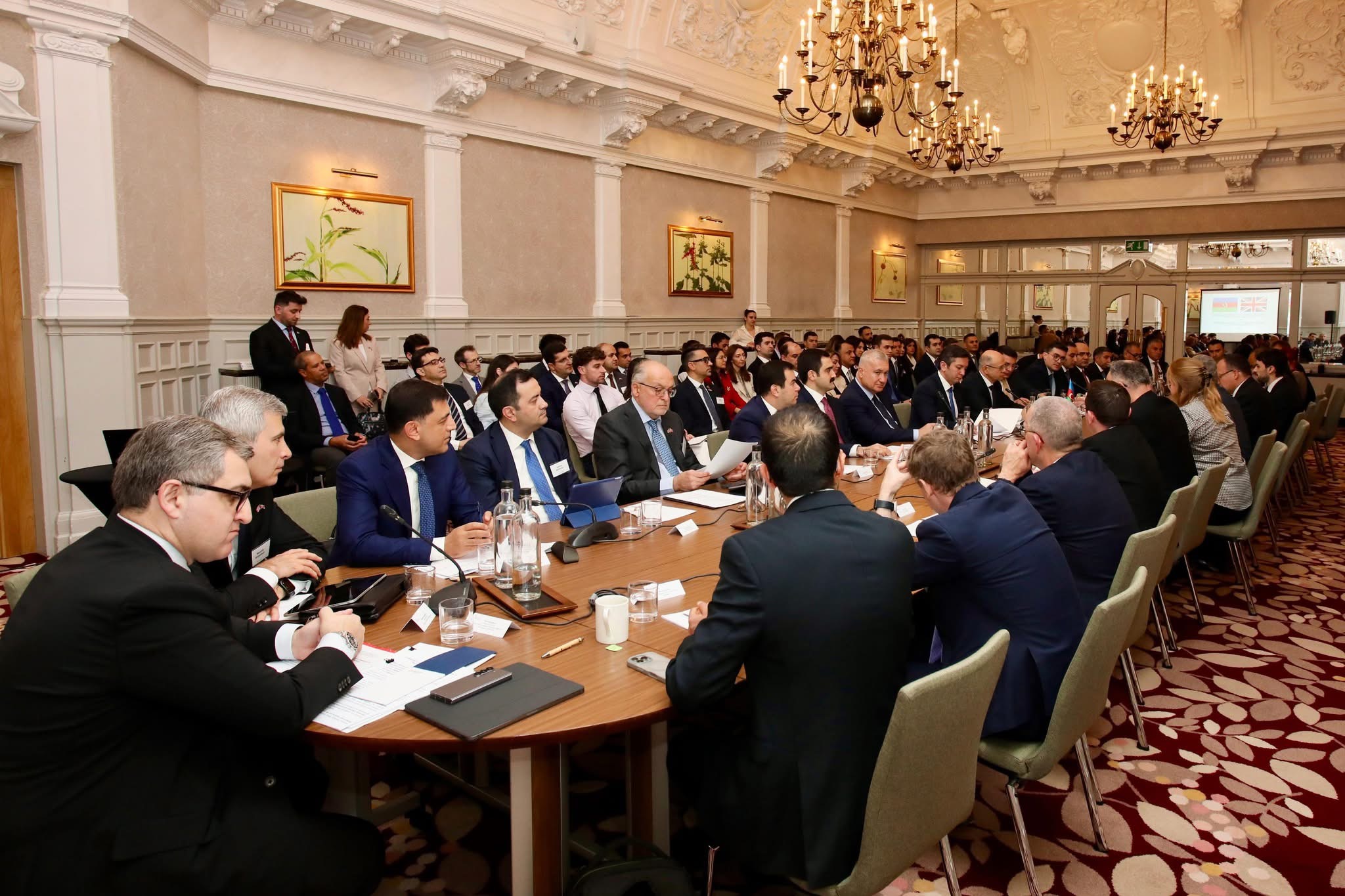 İcbari Tibbi Sığorta üzrə Dövlət Agentliyinin İdarə Heyətinin sədri Londonda işgüzar səfərdədir  