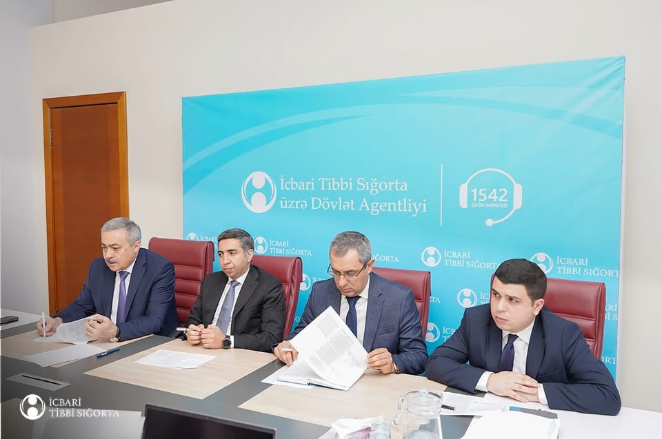 İcbari Tibbi Sığorta üzrə Dövlət Agentliyinin İdarə Heyətinin sədri vətəndaşları qəbul edib