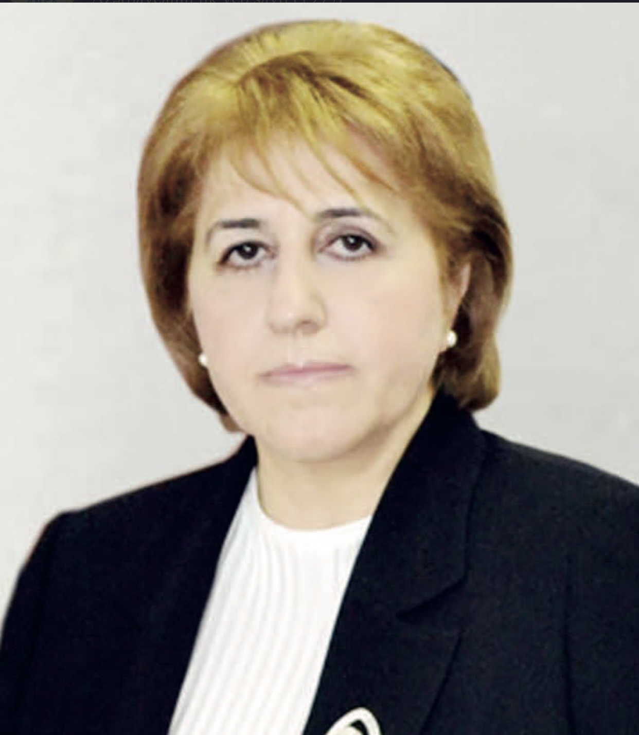 Akademik İradə Hüseynovanın 60 yaşı tamam olur