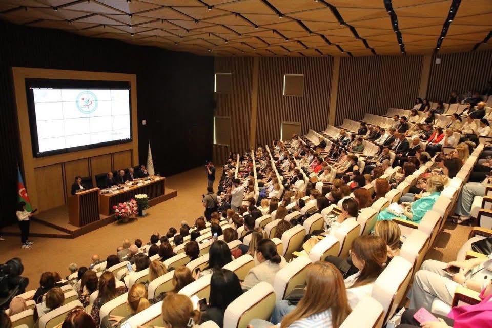 Elmi-praktik konfrans: “Artıq çəkinin fəsadları və düzgün həyat tərzi” 