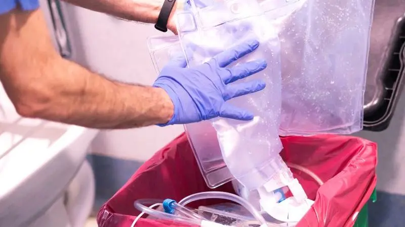 Xəstəxana ləvazimatlarını yeyən yeni bakteriya növü aşkar edilib