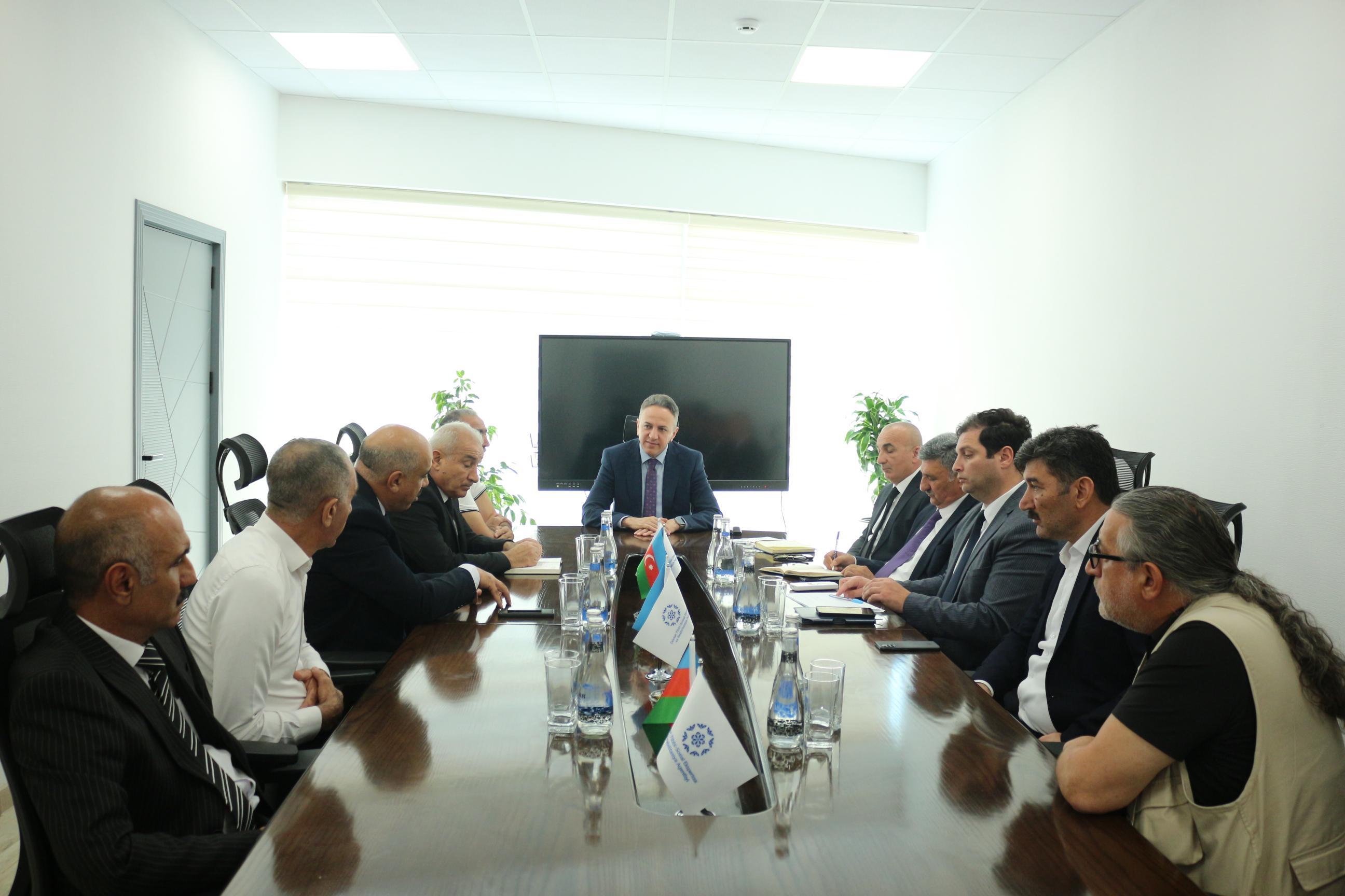 Agentlikdə əlilliyi olan bir qrup şəxslə görüş keçirilib  