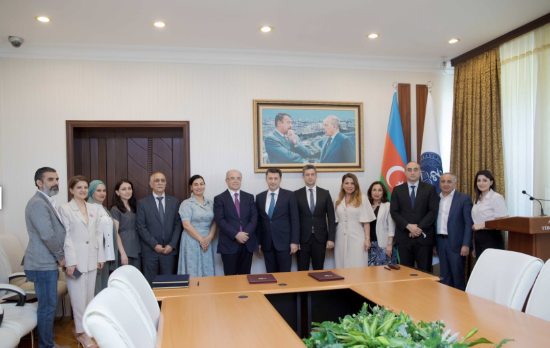 Azərbaycan Tibb Universiteti və İdman Akademiyası arasında əməkdaşlığa dair memorandum imzalanıb