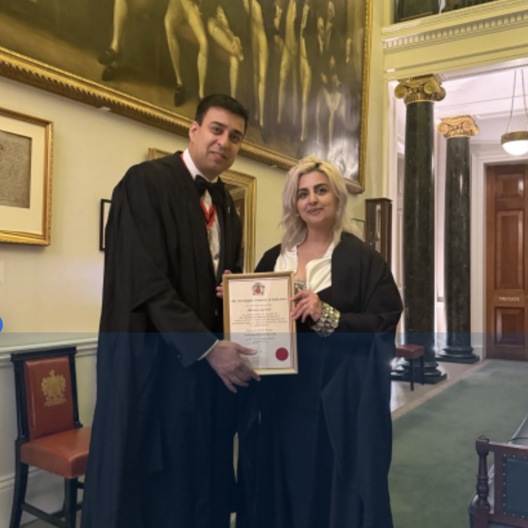 Böyük Britaniyada yaşayan azərbaycanlı həkim nüfuzlu cəmiyyətin üzvü olub